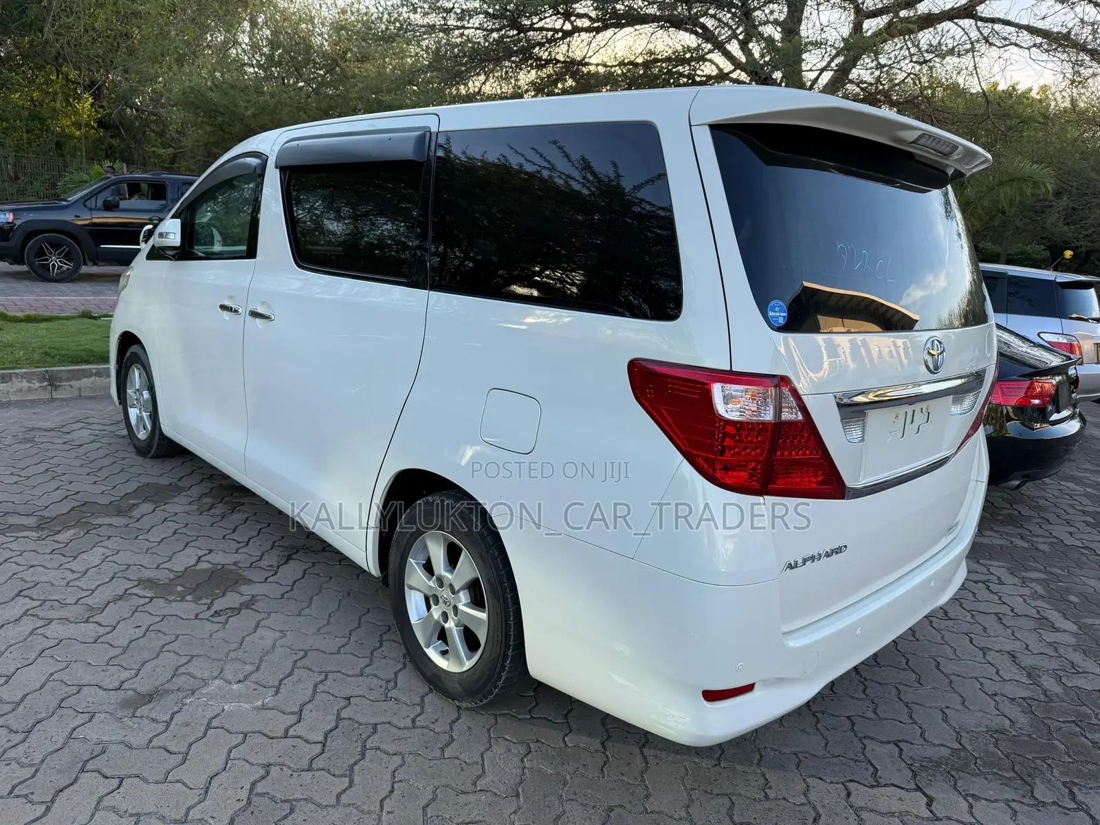 Toyota Alphard 2008 White
