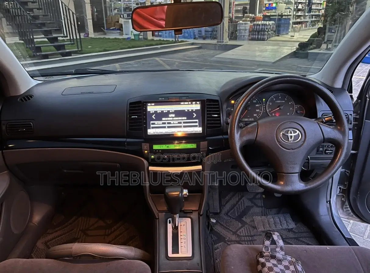 Toyota Premio 2005 Silver