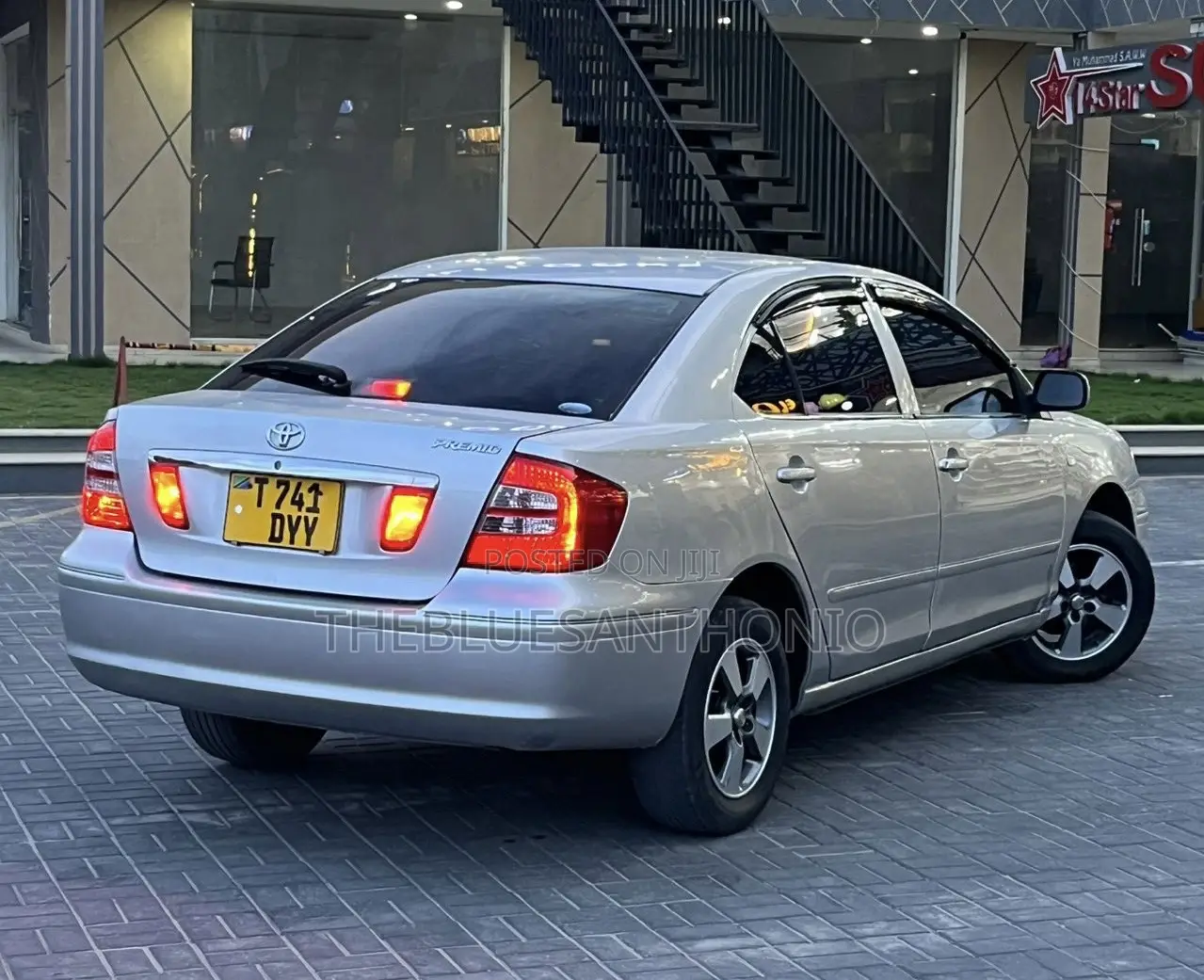 Toyota Premio 2005 Silver