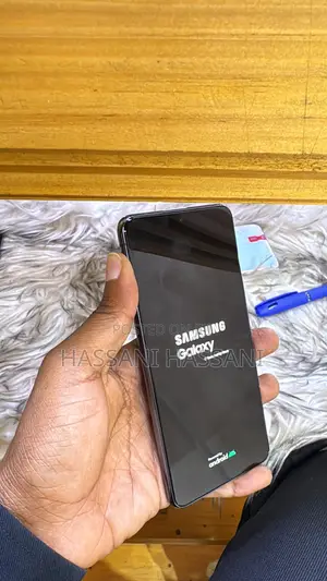 Samsung Galaxy S22 5G 128 GB Black