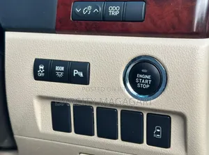 Toyota Vellfire 2010 Black