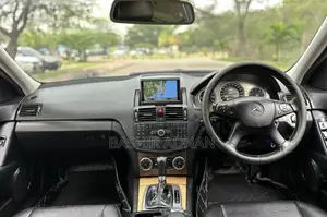 Mercedes-Benz C200 2008 Silver