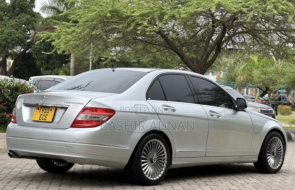 Mercedes-Benz C200 2008 Silver