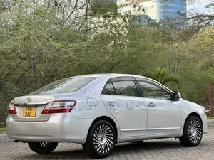 Toyota Premio 2008 Silver