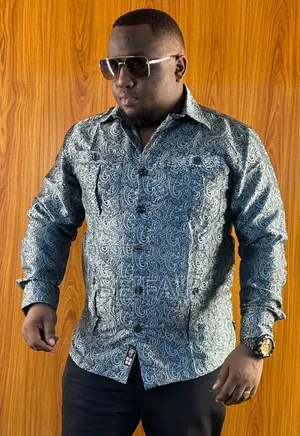 Chemise Presidential