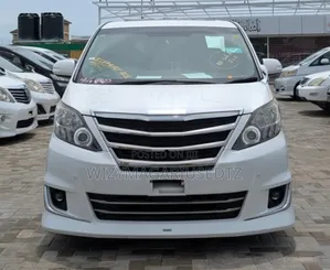Toyota Alphard 2.4 Petrol AWD 2012 Off white