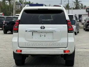 Toyota Land Cruiser Prado 2.8 2019 White
