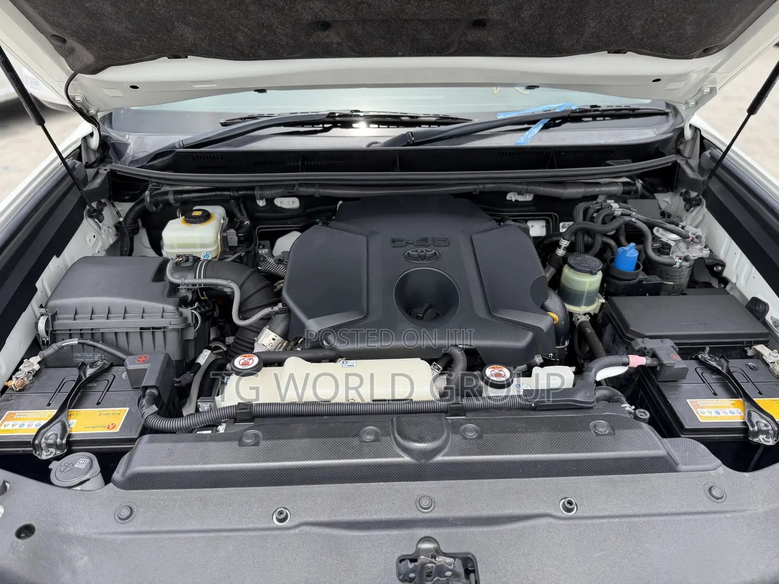 Toyota Land Cruiser Prado 2.8 2019 White