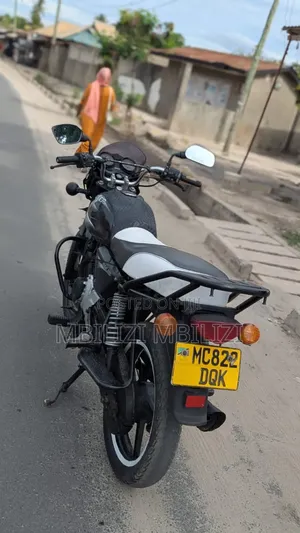Bajaj Boxer 125 2024 Black