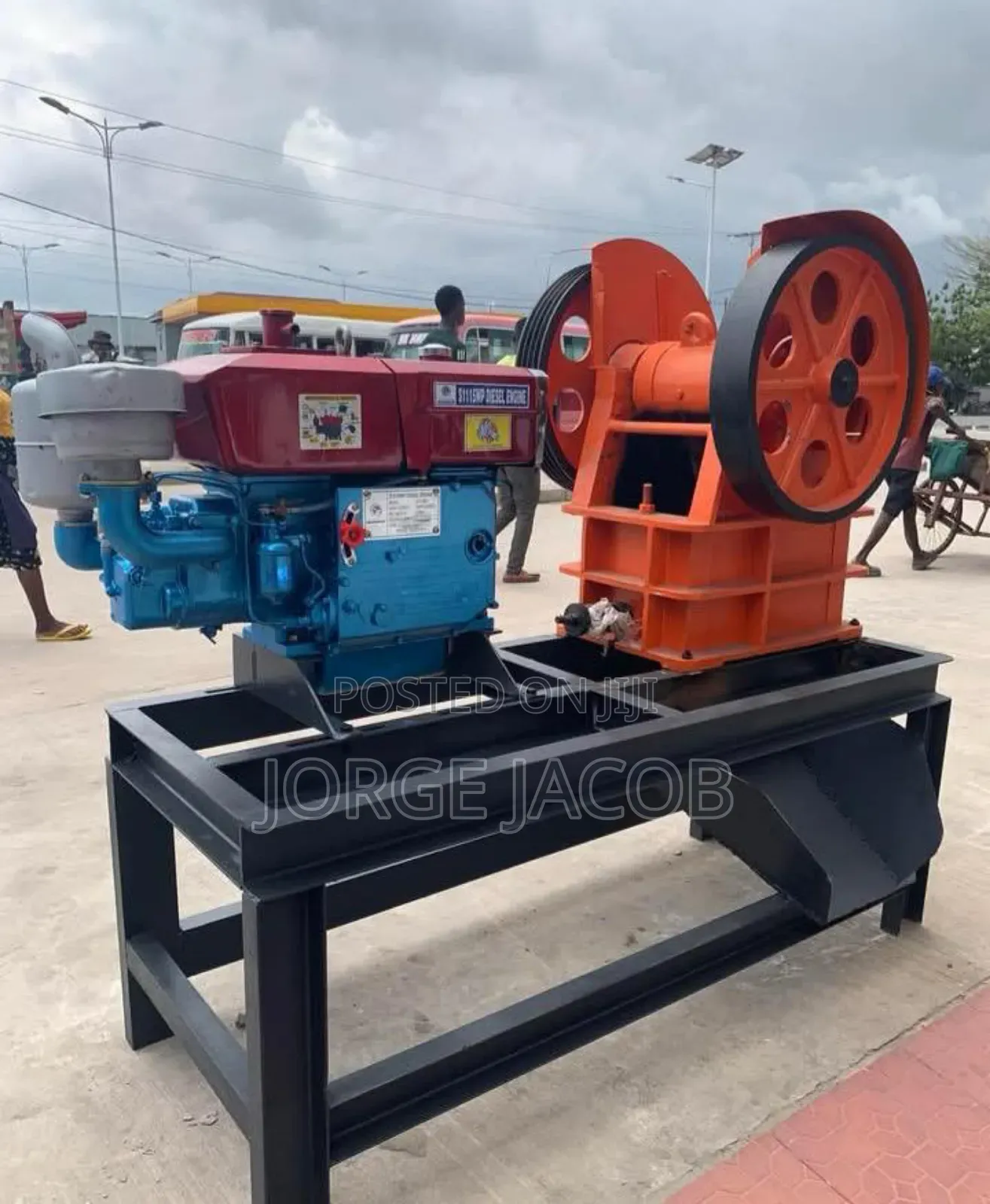 Diesel Engine 24hp With a Jaw Crusher