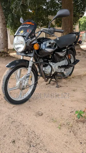 Bajaj Boxer 125 2025 Black