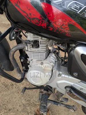 Bajaj Boxer X125 2025 Black