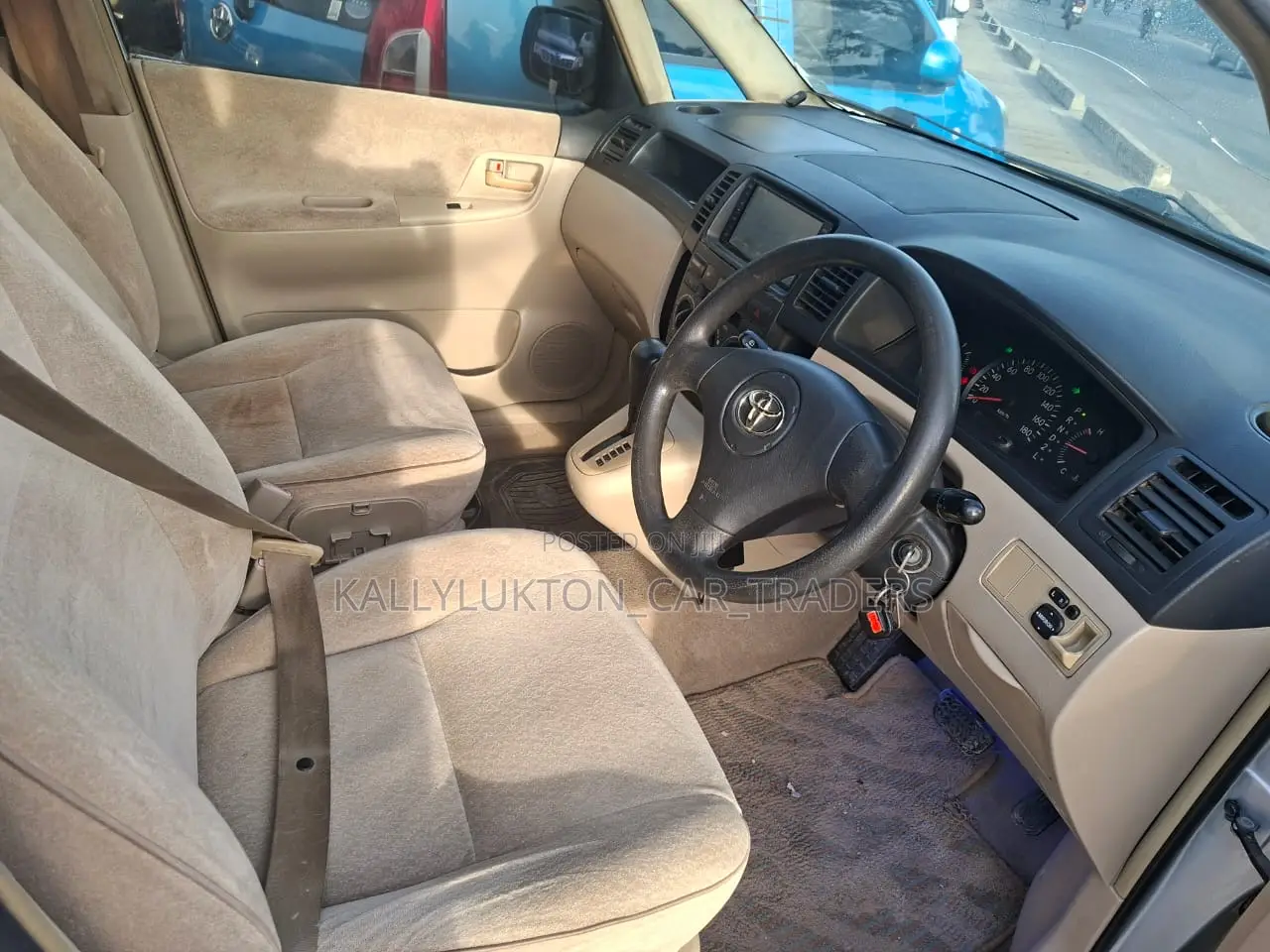 Toyota Corolla Spacio 2005 Silver