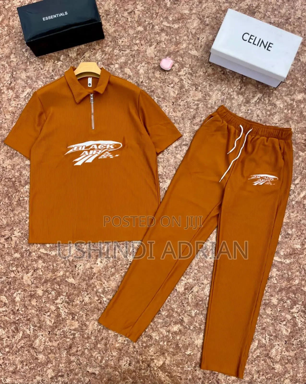 Tracksuit–Inakumbusha Nguvu Na Ushawishi
