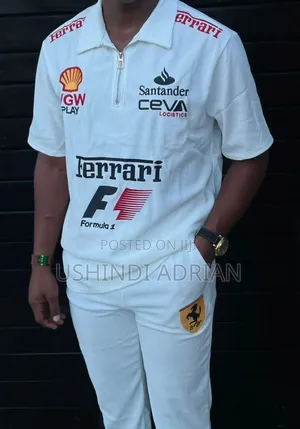 Tracksuit–Inakumbusha Nguvu Na Ushawishi
