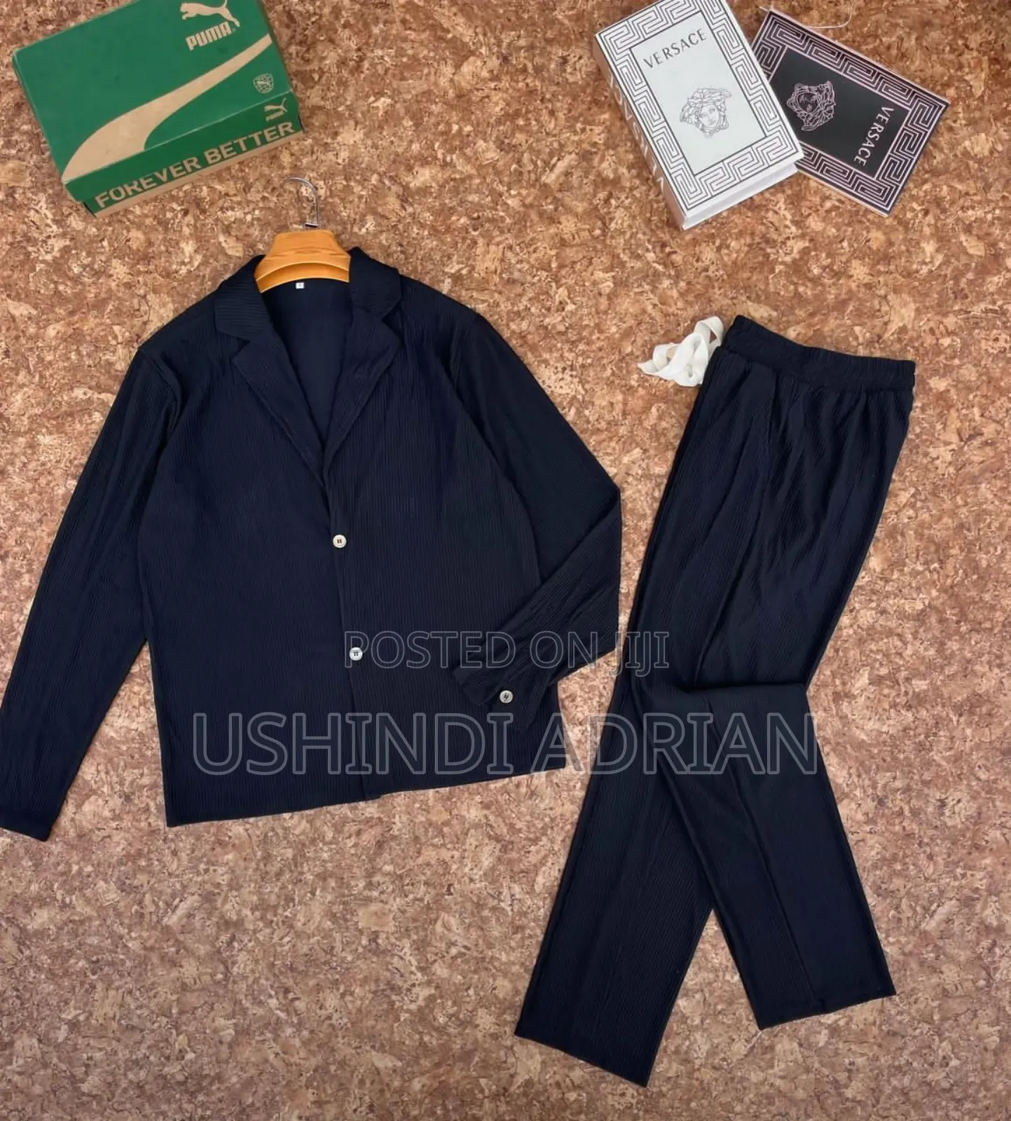 Neo Pulse Tracksuit–Kisasa, Modern Na Flashy