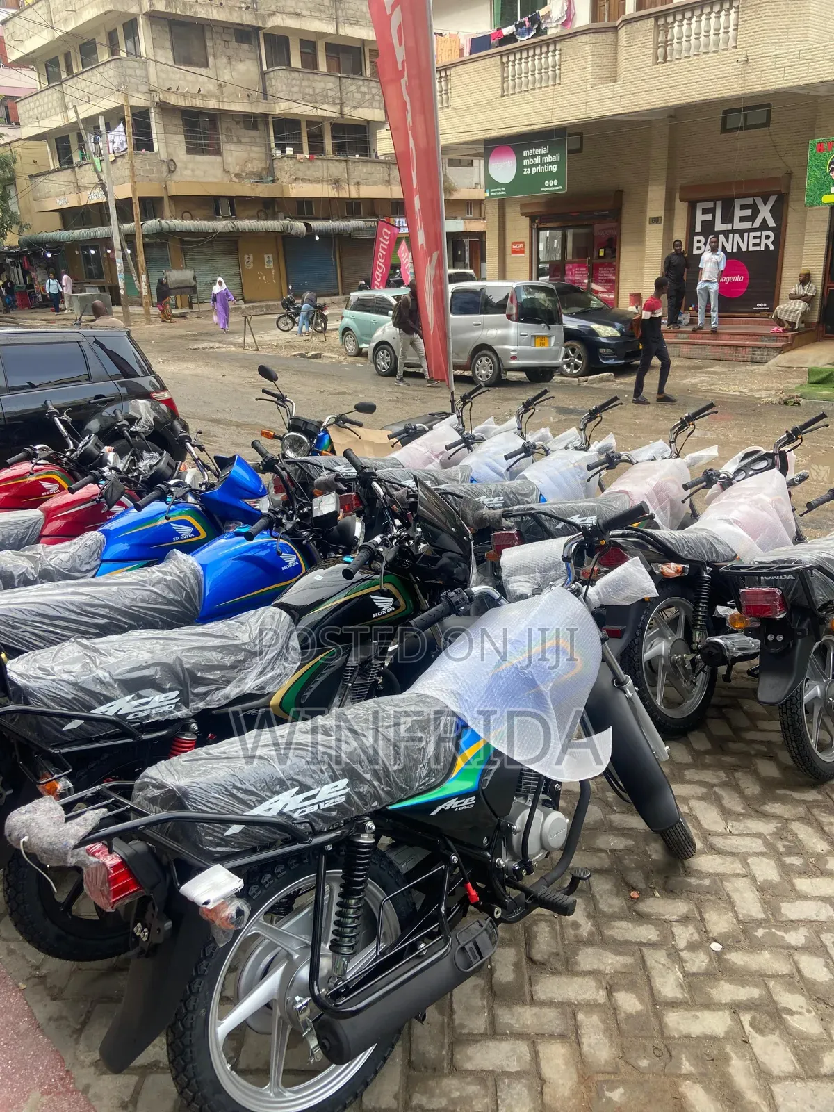 New Honda CB 2023 Black