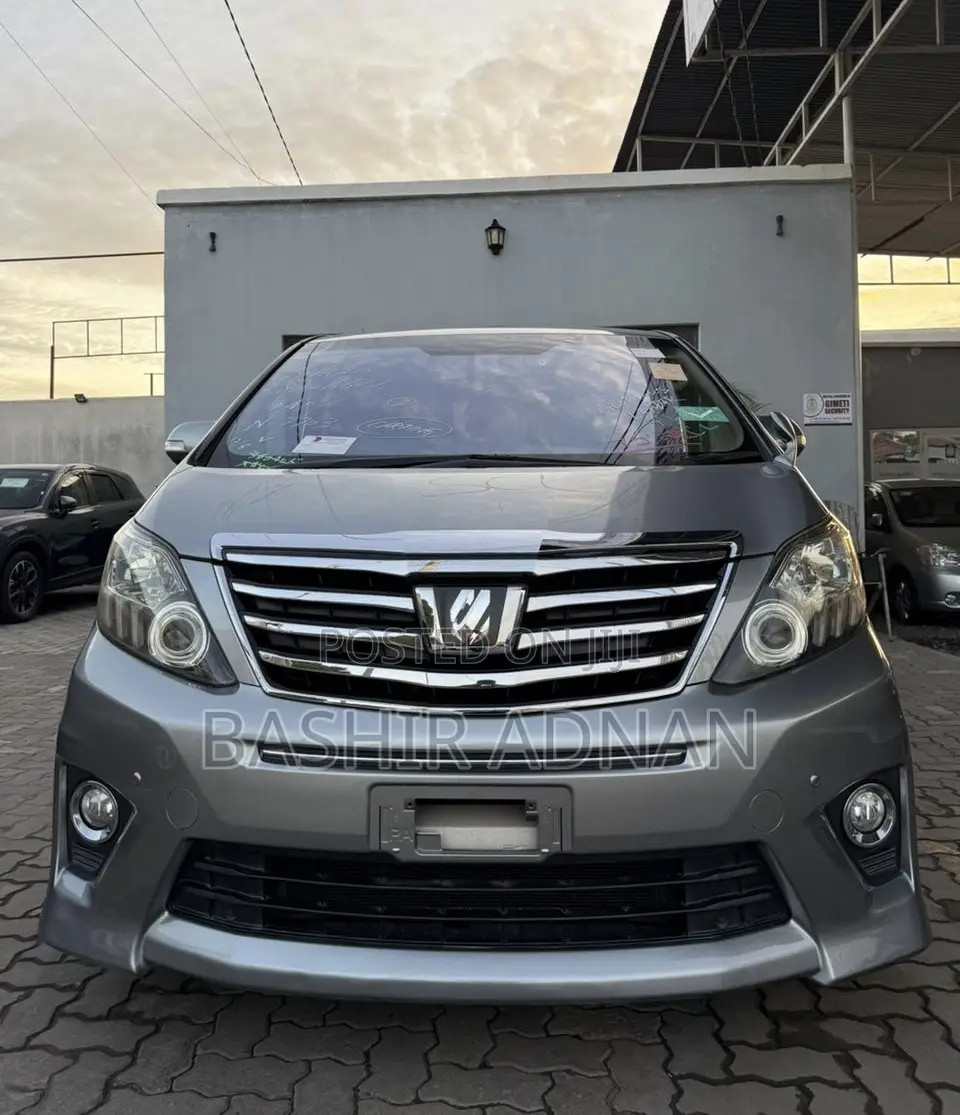 Toyota Alphard 2.4 Petrol FWD 2012 Gray