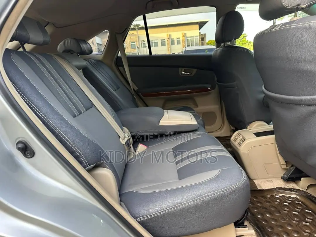 Toyota Harrier 2005 Silver