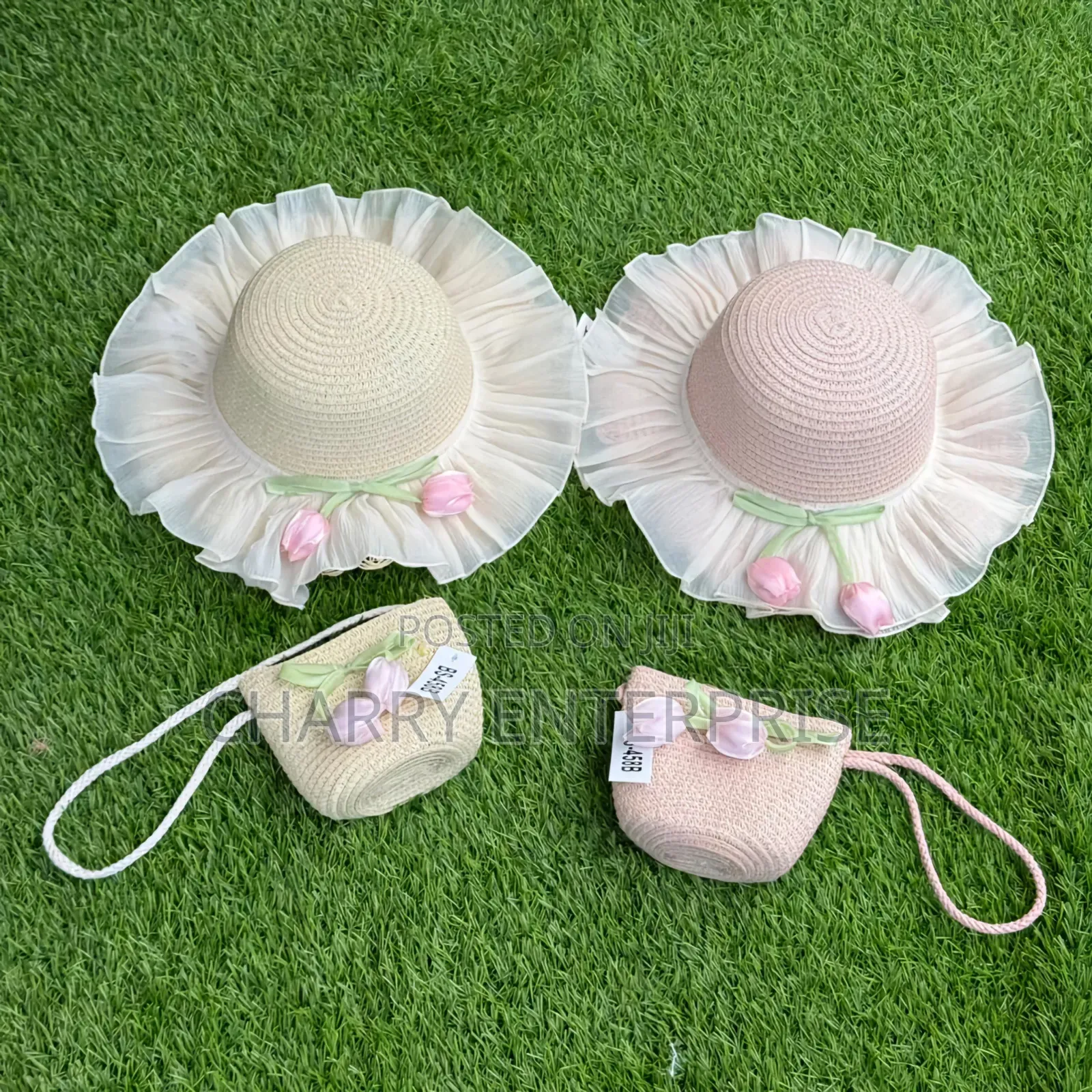 Kids Set of Bag and Hat
High Quality Classic Look