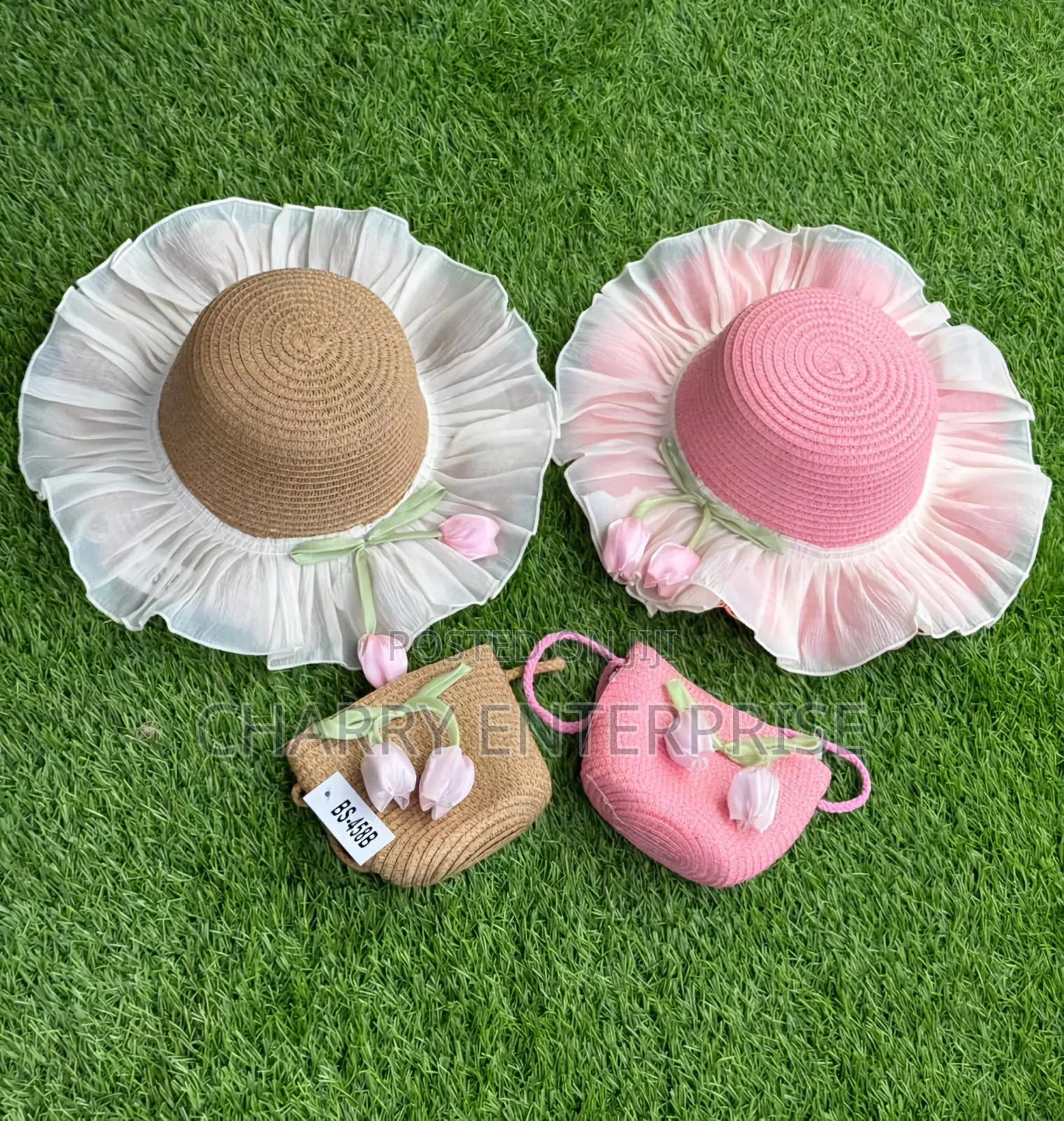 Kids Set of Bag and Hat
High Quality Classic Look