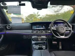 Mercedes-Benz E200 2016 Blue