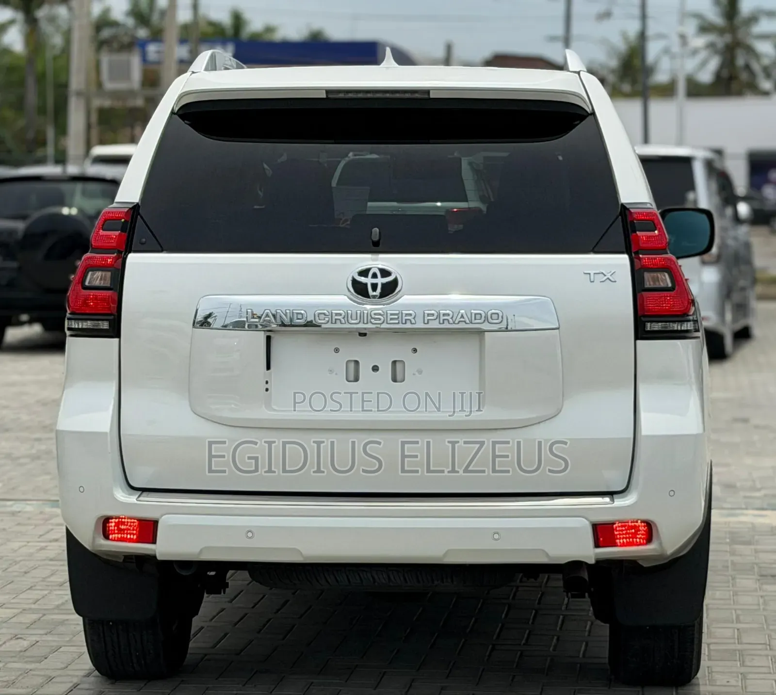 Toyota Land Cruiser Prado 2019 White