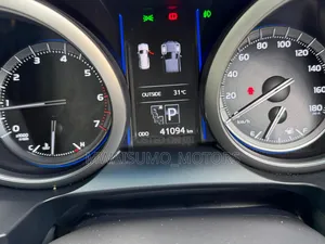 Toyota Land Cruiser Prado 2016 Off white