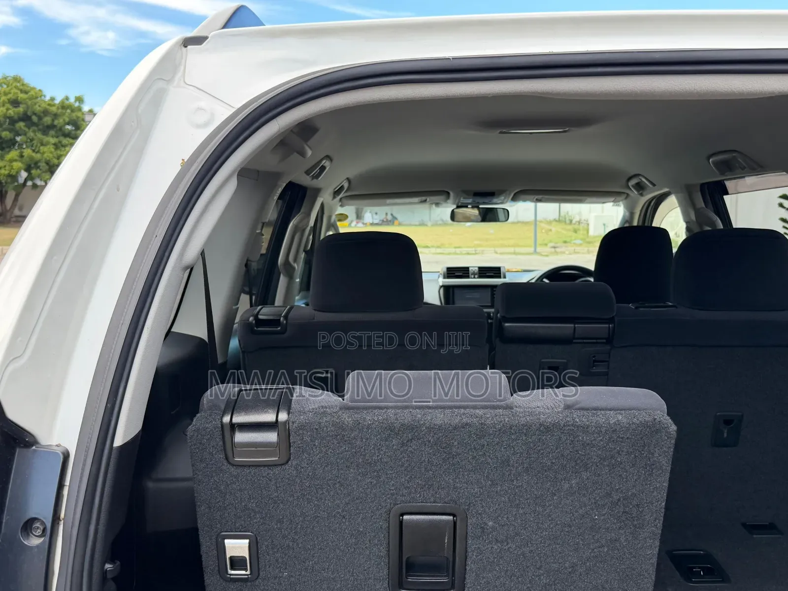 Toyota Land Cruiser Prado 2016 Off white