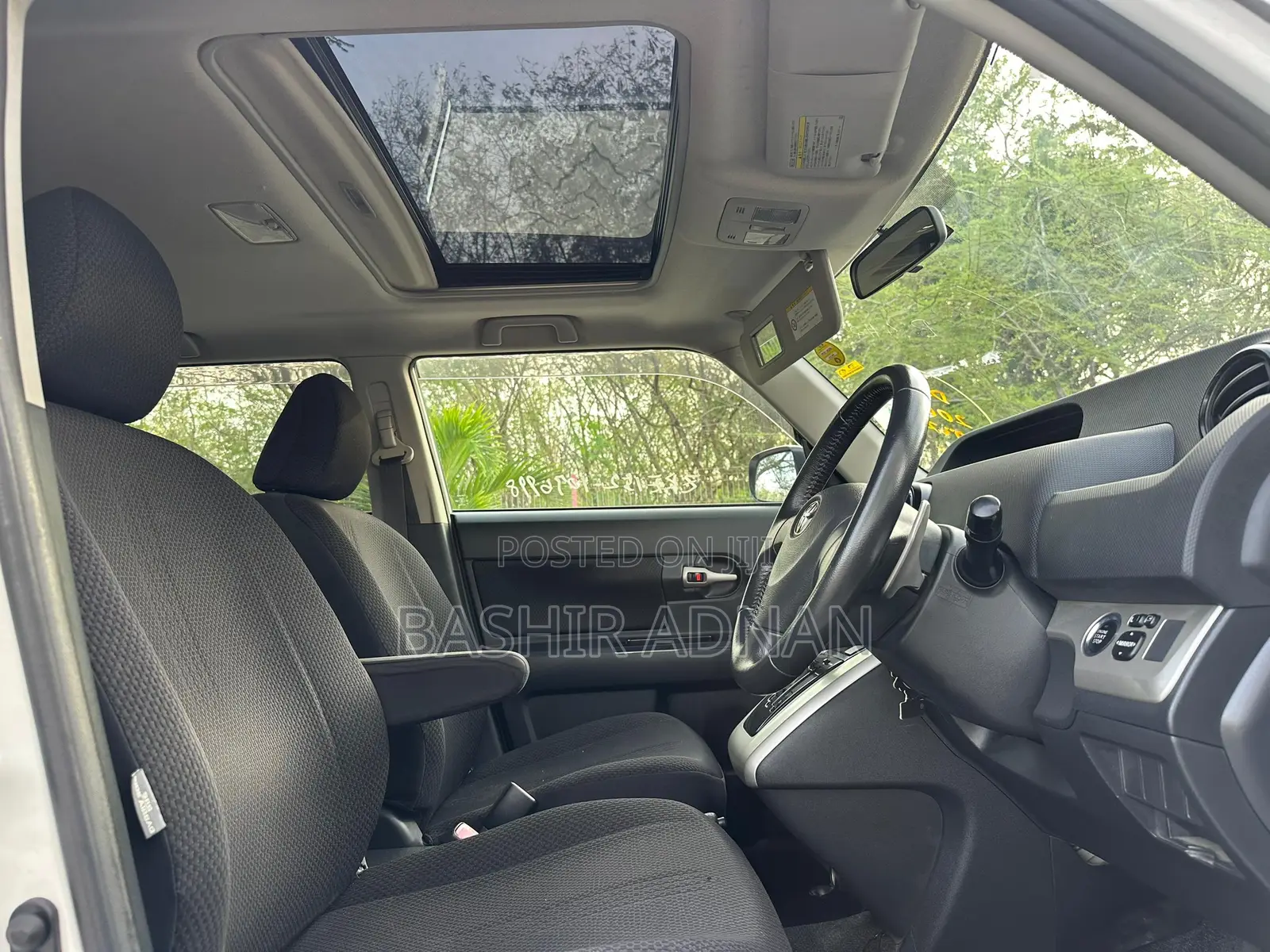 Toyota Corolla Rumion Hatchback 1.8 FWD 2009 White