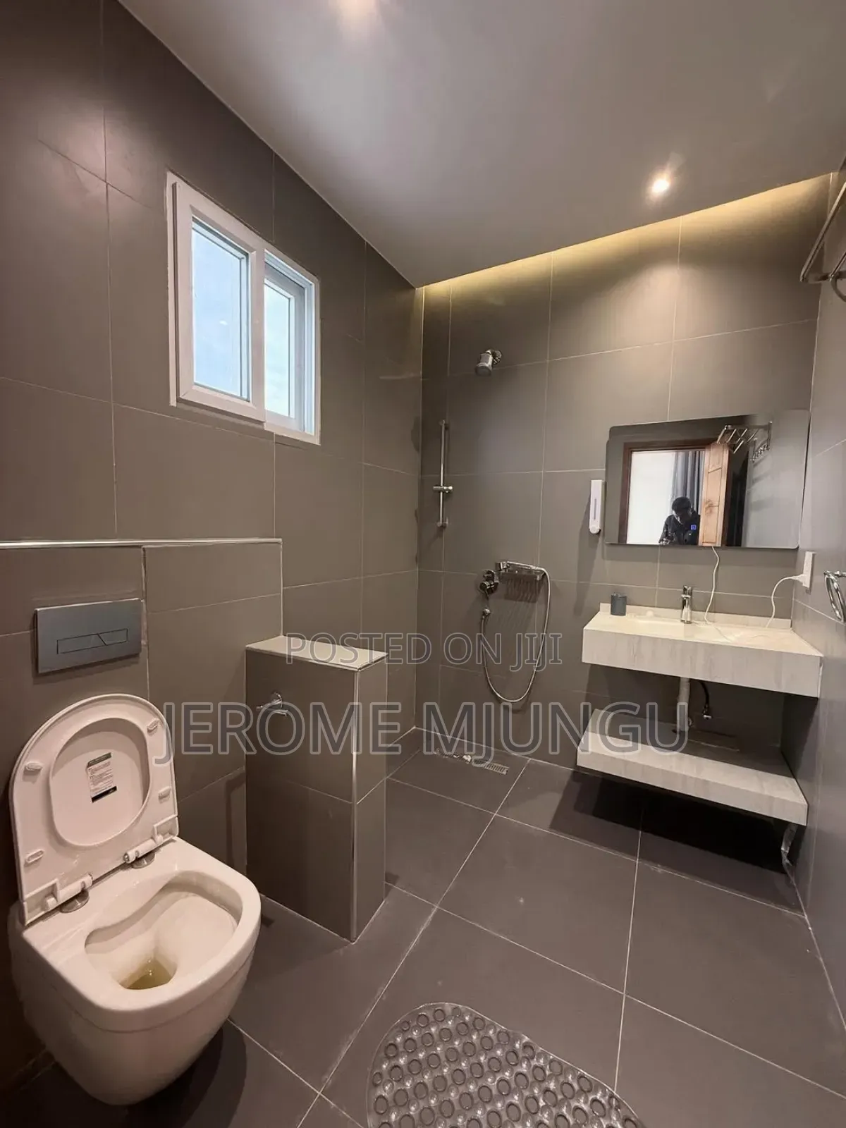 Furnished 3bdrm Apartment in Masaki for rent