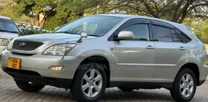 Toyota Harrier 2004 Silver