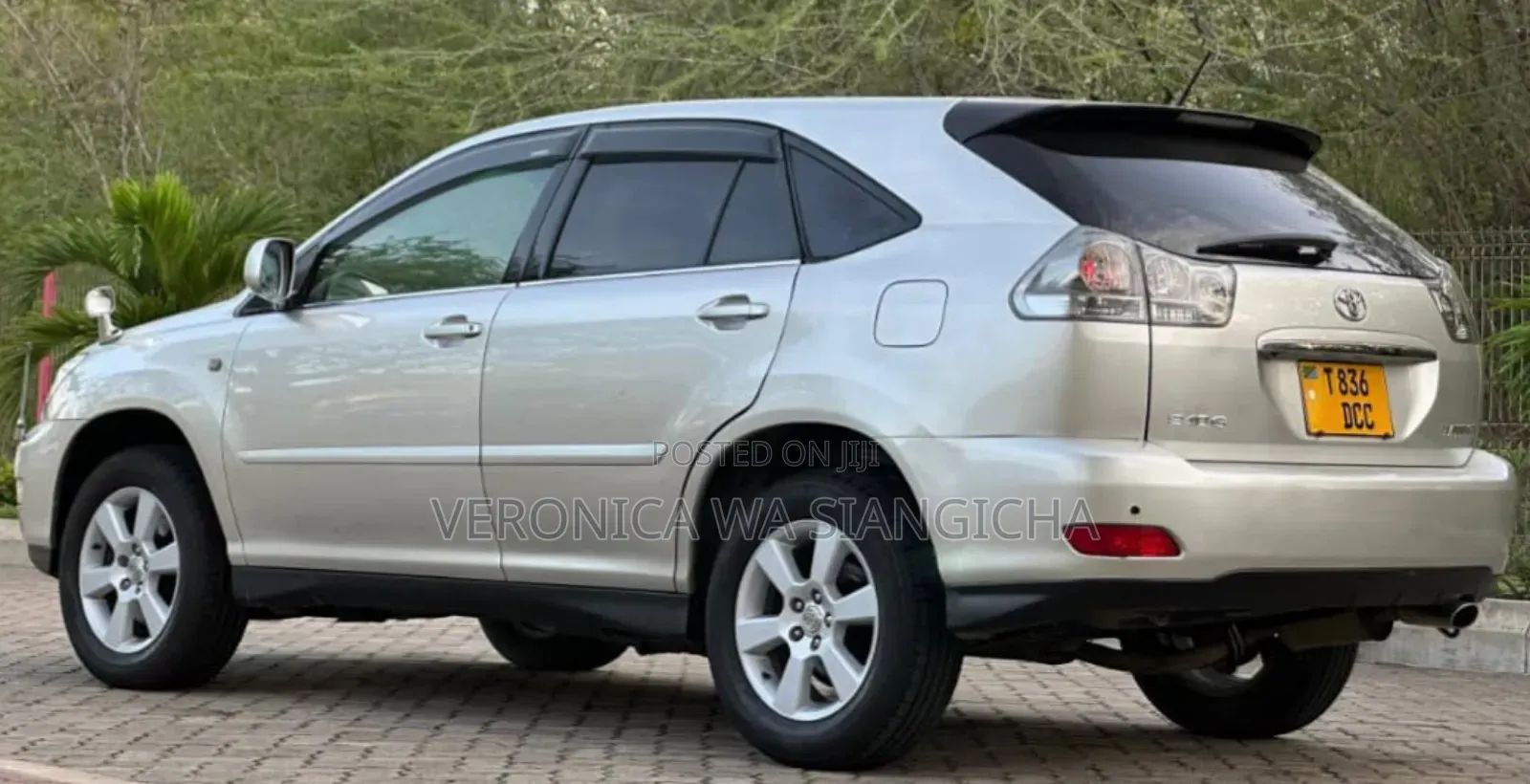 Toyota Harrier 2004 Silver