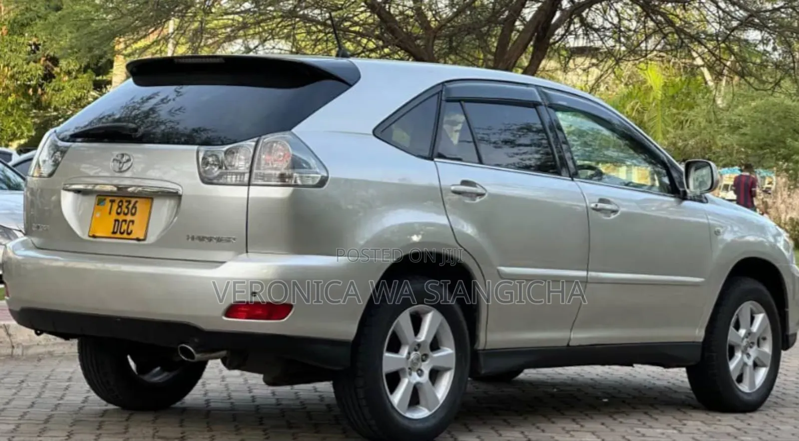 Toyota Harrier 2004 Silver