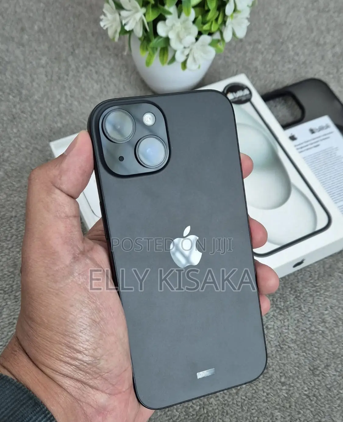 New Apple iPhone 15 128 GB Black