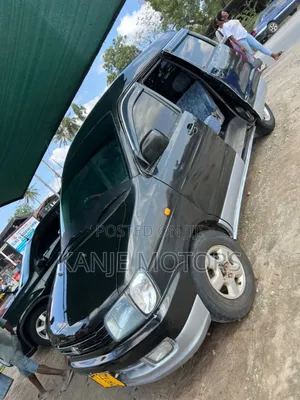 Toyota Noah 2003 Black