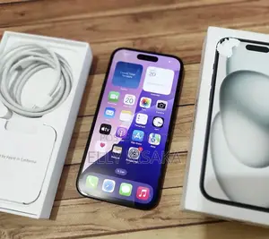 New Apple iPhone 15 128 GB Black