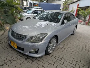 Toyota Crown 2009 Silver