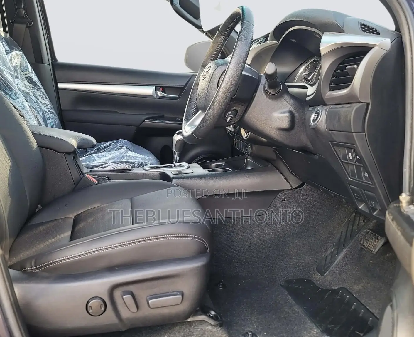 Toyota Hilux 2022 Blue