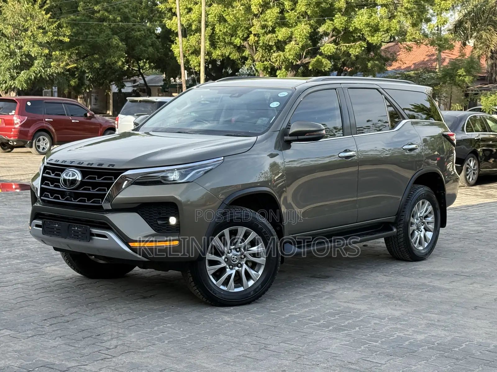 Toyota Fortuner 2021 Gray