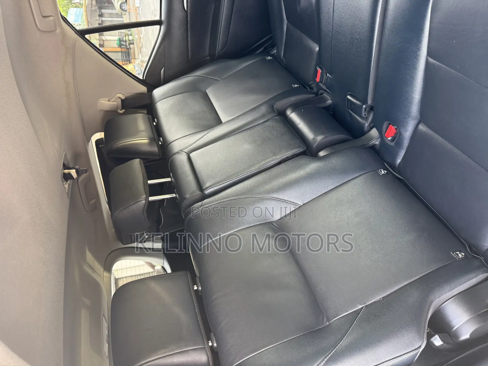 Toyota Fortuner 2021 Gray