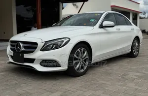 Mercedes-Benz C-Class C 200 (W205) 2015 Pearl