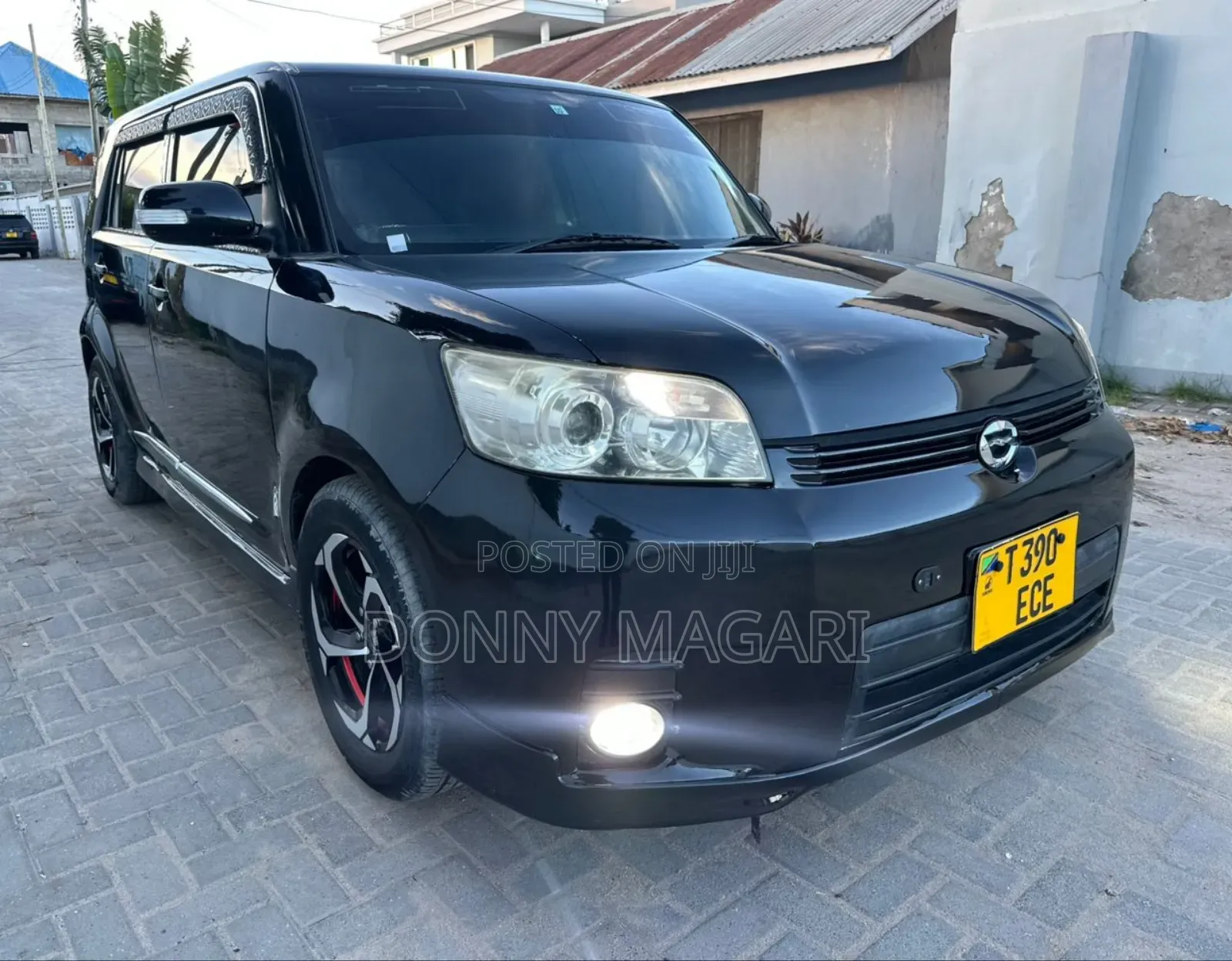 Toyota Corolla Rumion Hatchback 1.5 FWD 2009 Black