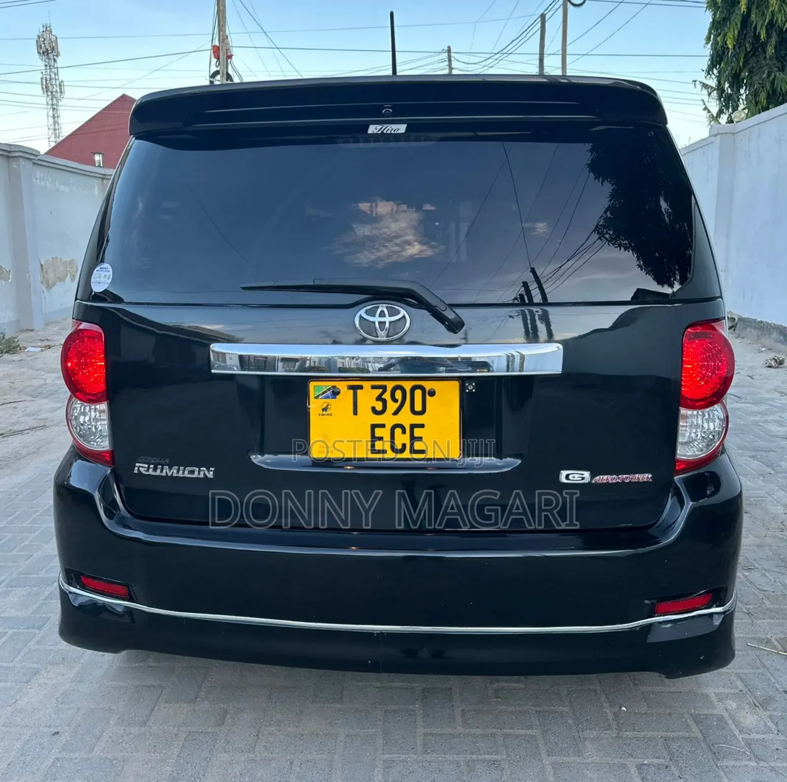 Toyota Corolla Rumion Hatchback 1.5 FWD 2009 Black
