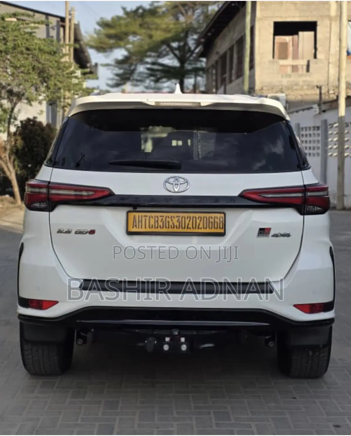 Toyota Fortuner 2.8 D AWD 2023 Pearl