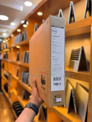 New Laptop Dell Inspiron 14 16GB Intel Core 7 SSD 1T