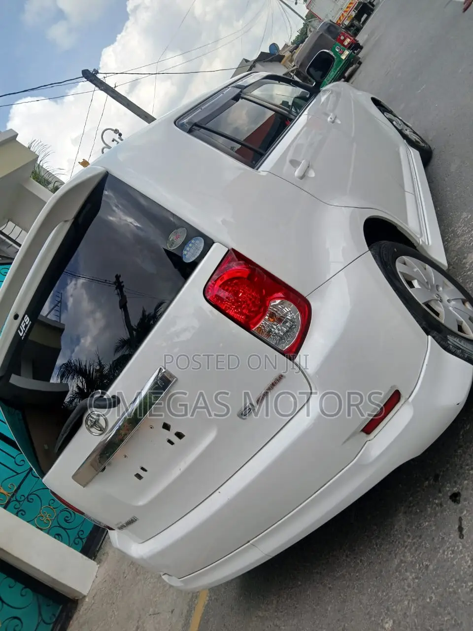 Toyota Corolla Rumion Hatchback 1.5 FWD 2008 White