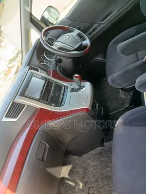 Toyota Vellfire 2009 Pearl