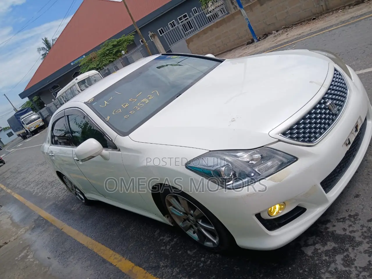 Toyota Crown 2009 Pearl