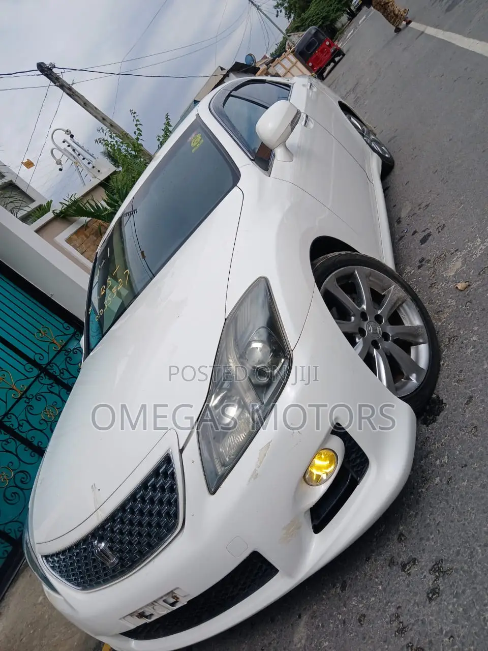 Toyota Crown 2009 Pearl